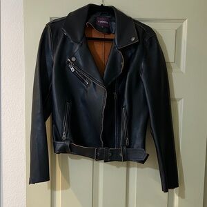 Vigoss Women's Black Leather Biker Jacket